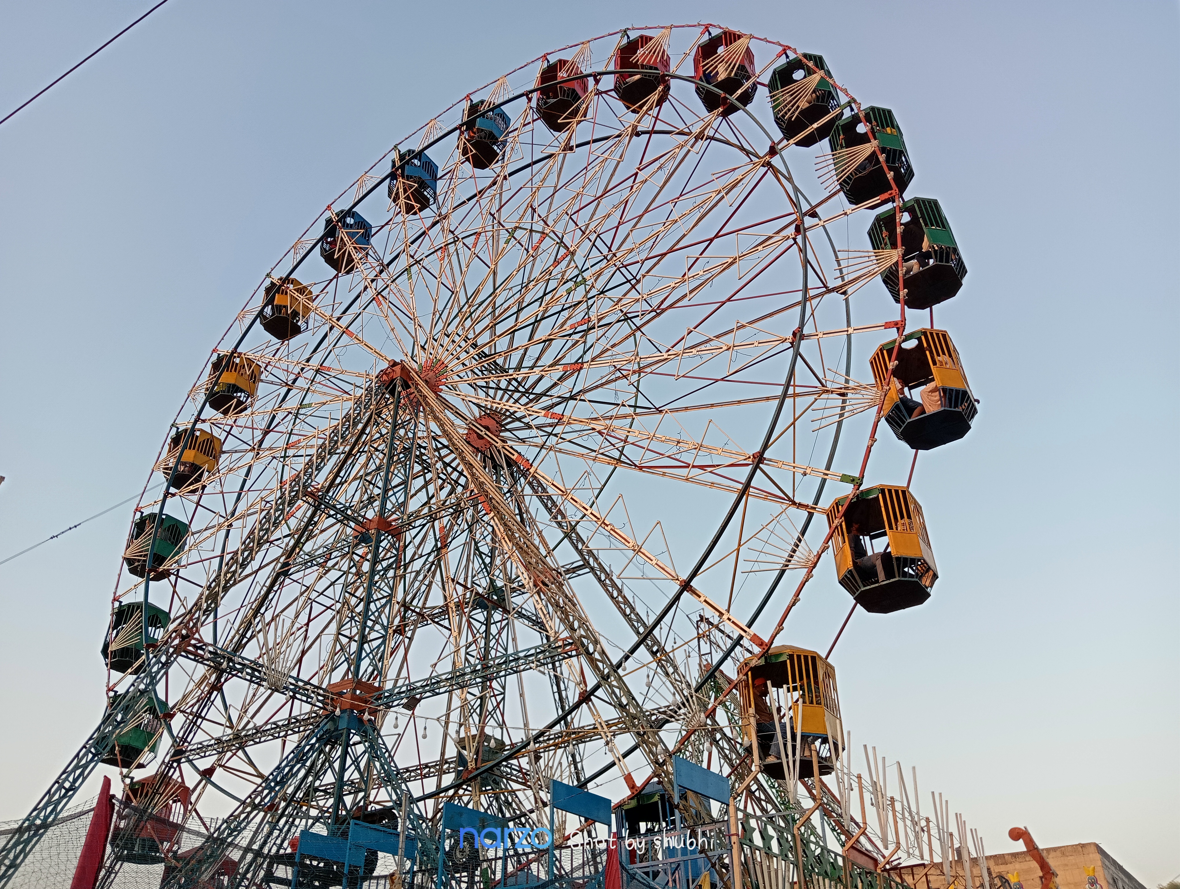 Merry Go Round in Mela